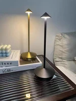 2600 MAH advanced simple wireless charging desk lamp, hotel bar table decorative light 1