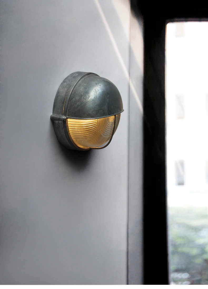 Round Outdoor Retro LED Wall Lamp E27 Waterproof Moisture Industrial Aluminium Glass Sconce Light Bathroom Garden Porch Light