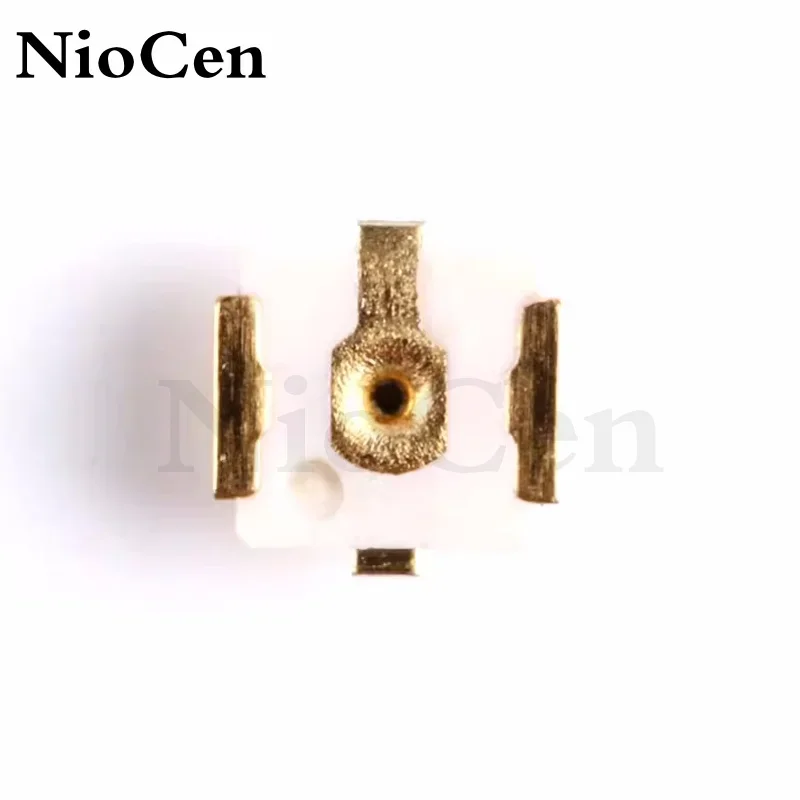 Lot de 10 connecteurs coaxiaux IPX/UFL IPEX pour antenne FPV, haute qualité, disposés en rangée.