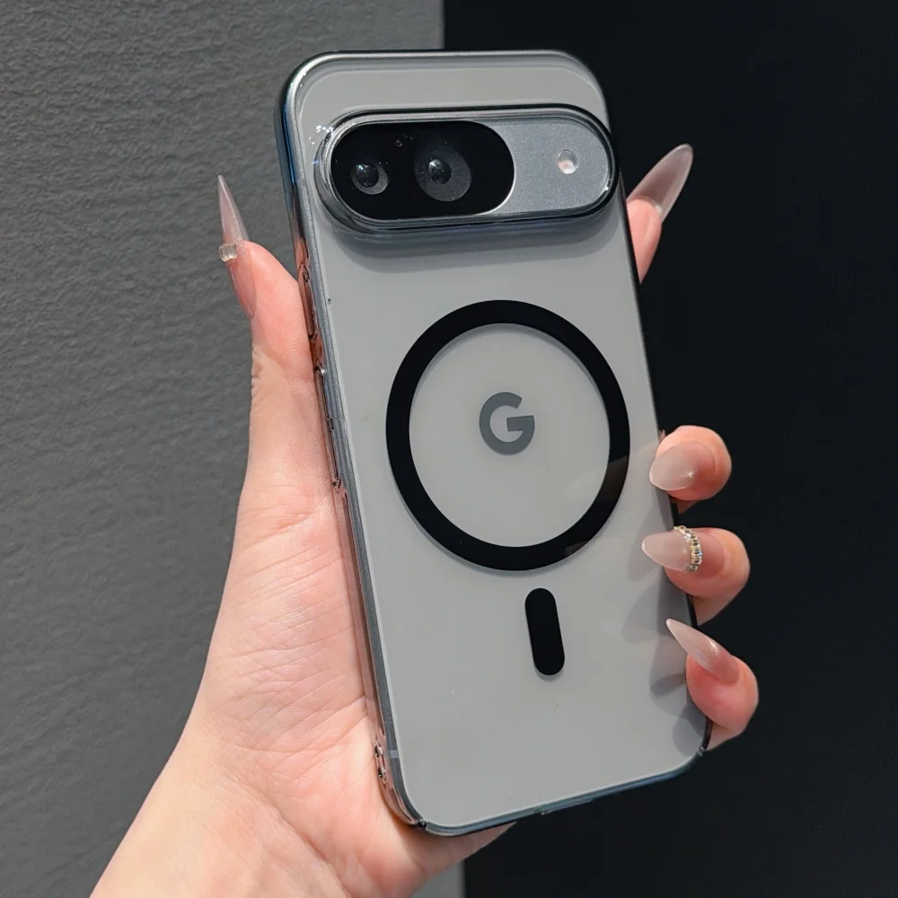 MagSafe-Compatible Transparent Magnetic Wireless Charging Case - Slim PC Acrylic Cover