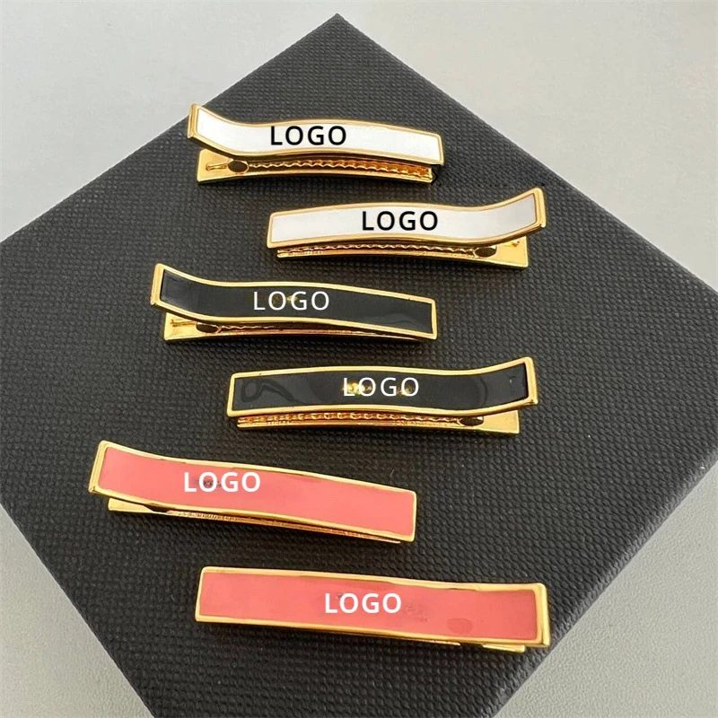 

Popular European and American brands Sweet Cute Exquisite Enamel Craft M-Letter Black White and Pink Tri Color Hair Clip