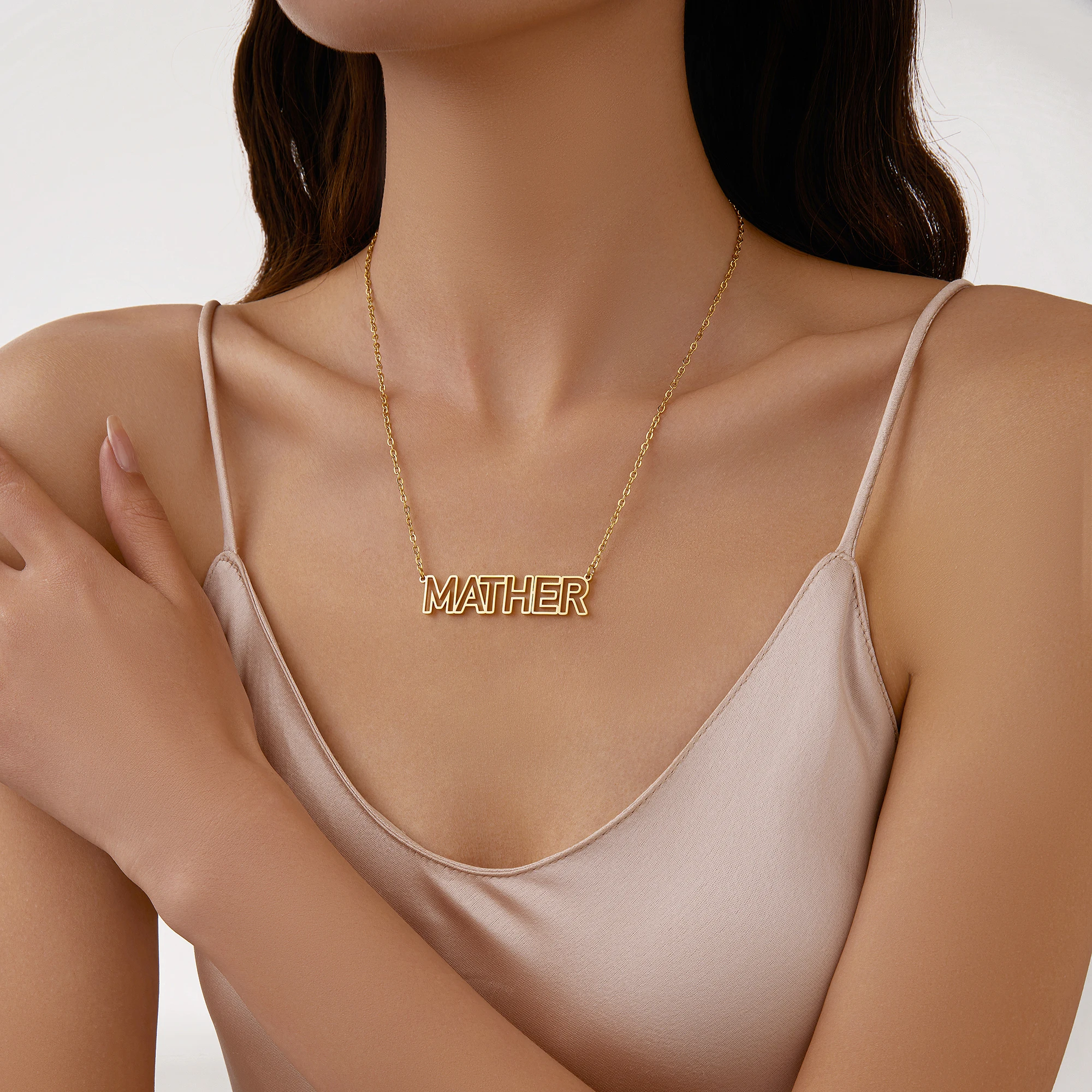 Customized Creative English Hollow Letter Pendant Necklace Electroplated 18K Gold Name Necklace Women's Gift