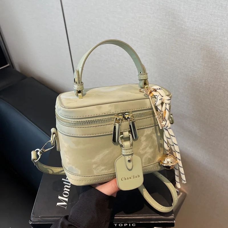 حقيبة دلو عصرية محمولة باليد، حقيبة كتف كاجوال عصر...