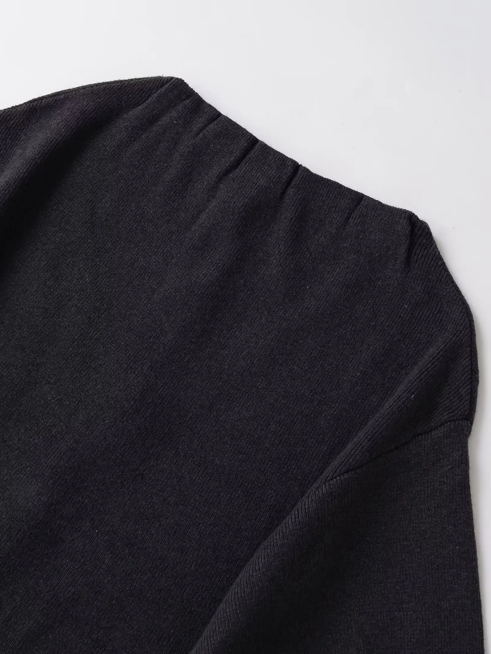 HH Frau Herbst Mode Rundhals Einreiher Lange Ärmel Einfarbig Lose Bluse Weibliche Casual Pendeln Vielseitige Tops – Detail 11