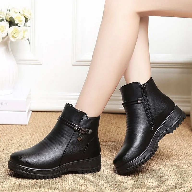 Cold Resistance -30℃ Women Snow Boots With Thick Plush Female Antiskid Winter Leather Shoes Size 35-40