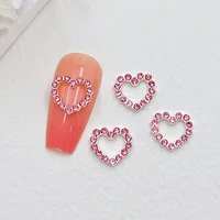 Breloques pour ongles en forme de cœur en métal, 10 pièces, rouge, rose, argent, diamant, pièces pour manucure, accessoires de décoration, breloques d'amour ajourées 4