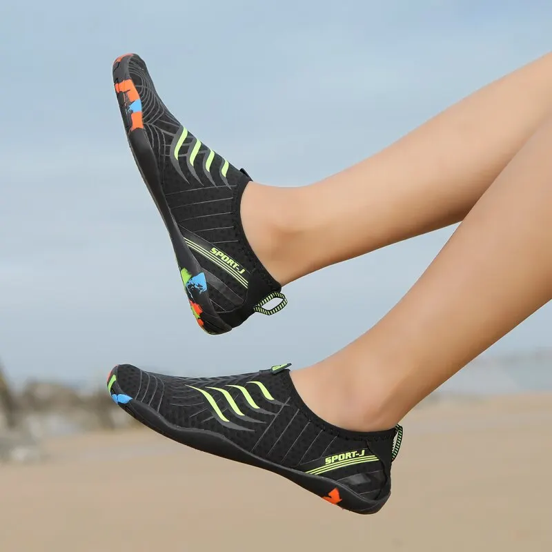 Feslishoet Swimming Men Beach Quick Dry Barefoot Upstream Surfing Slippers Hiking Water Shoes