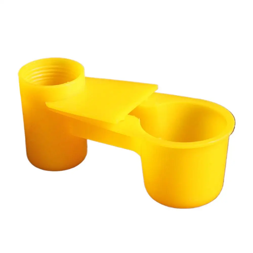 موزع مياه للحمام والطيور | متجر الجيل الأخضر