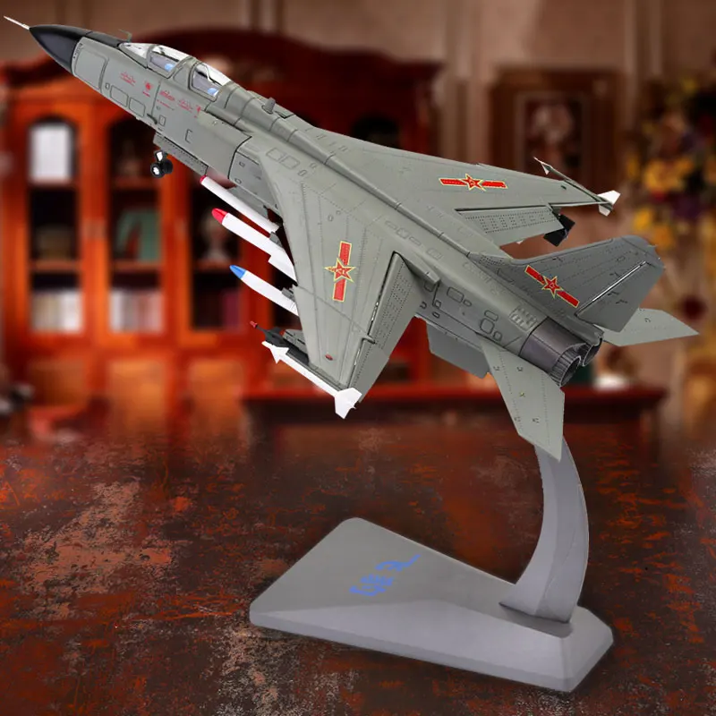 

Литая искусственная Боевая бомбардировочная модель из сплава масштаб 1:72, коллекция игрушек, имитация демонстрационного украшения