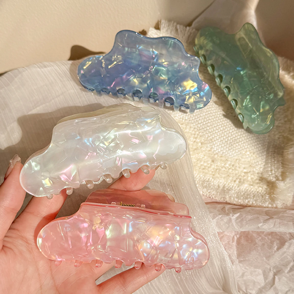 Mermaid Acetate Hair Claw Clip Fashion Cloud Shape Hair  Clip Women Back Head Dress Shark Clip Hair Pin Clip Hair Headdress