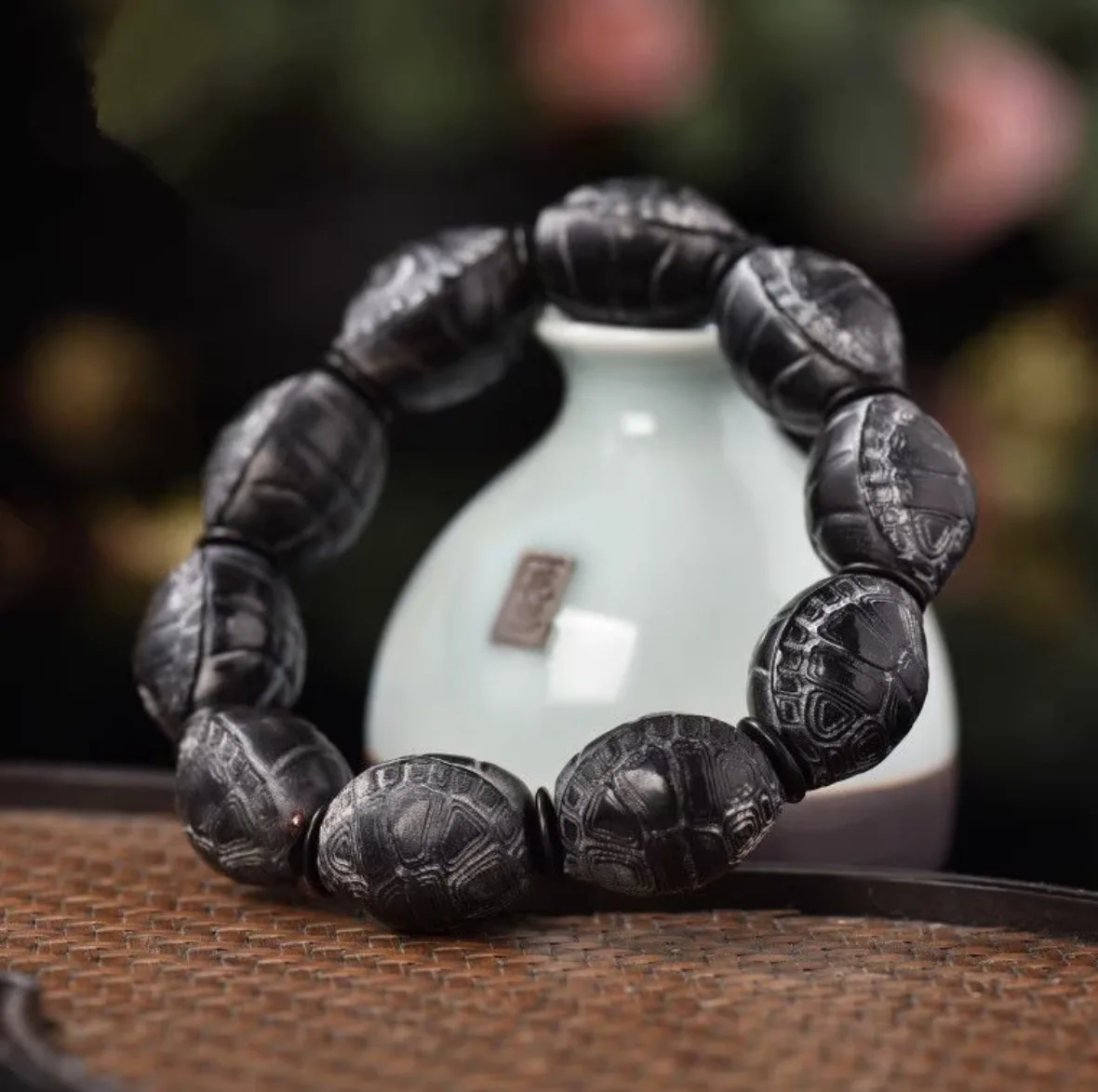 

Xizang Yak Horn Carved Turtle Shell Hand String Rich Buddha Beads Men's and Women's Cultural Games Bracelet