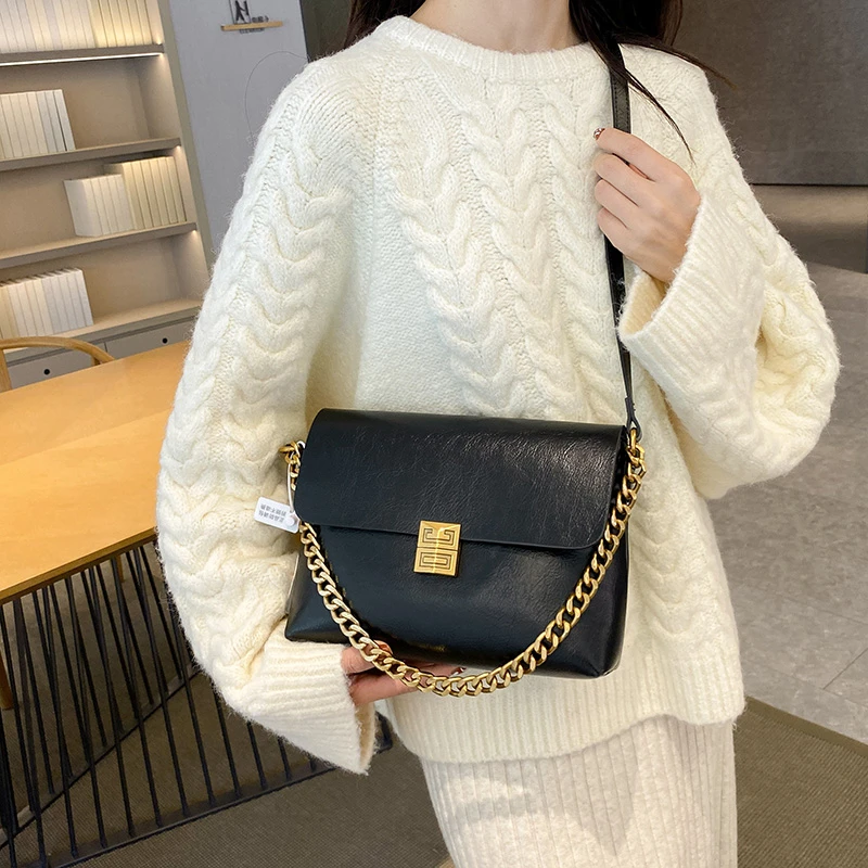 

Women's PU Leather Shoulder Bag With Chain Big Capacity Waterproof Female Casual Fashion Crossbody Bags Ladies Retro Flap Bag