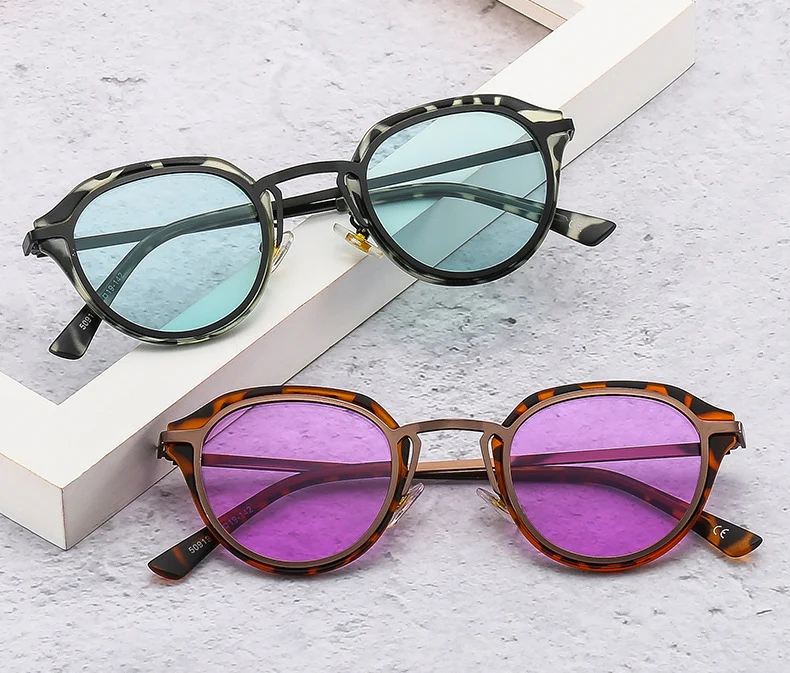 Ovale Retro-Sonnenbrille, Bonbonfarben, Leopardenmuster, Metallrahmen, UV400-Schutz, trendige Brillen im Punk-Stil für Männer und Frauen – Detail 2