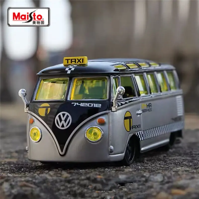 1:25 Volkswagen Van Samba Alloy Bus Car Model Diecast Metal Toy Travel Bus Car Model High Simulation Collection Gift
