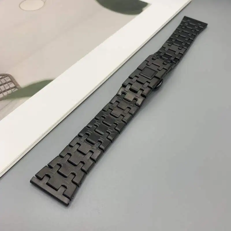 Premium Stainless Steel Band and Tempered Glass Protective Shell with Metal Bracelet Wristband