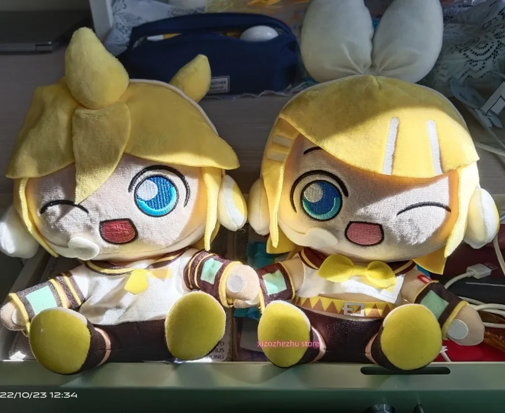 Original Anime Hatsune Miku Plush Kwayi Toys Fufu Kagamine Len Kagamine Rin Megurine Luka Soft Filled 20cm Dolls Pillow Kid Gift 2