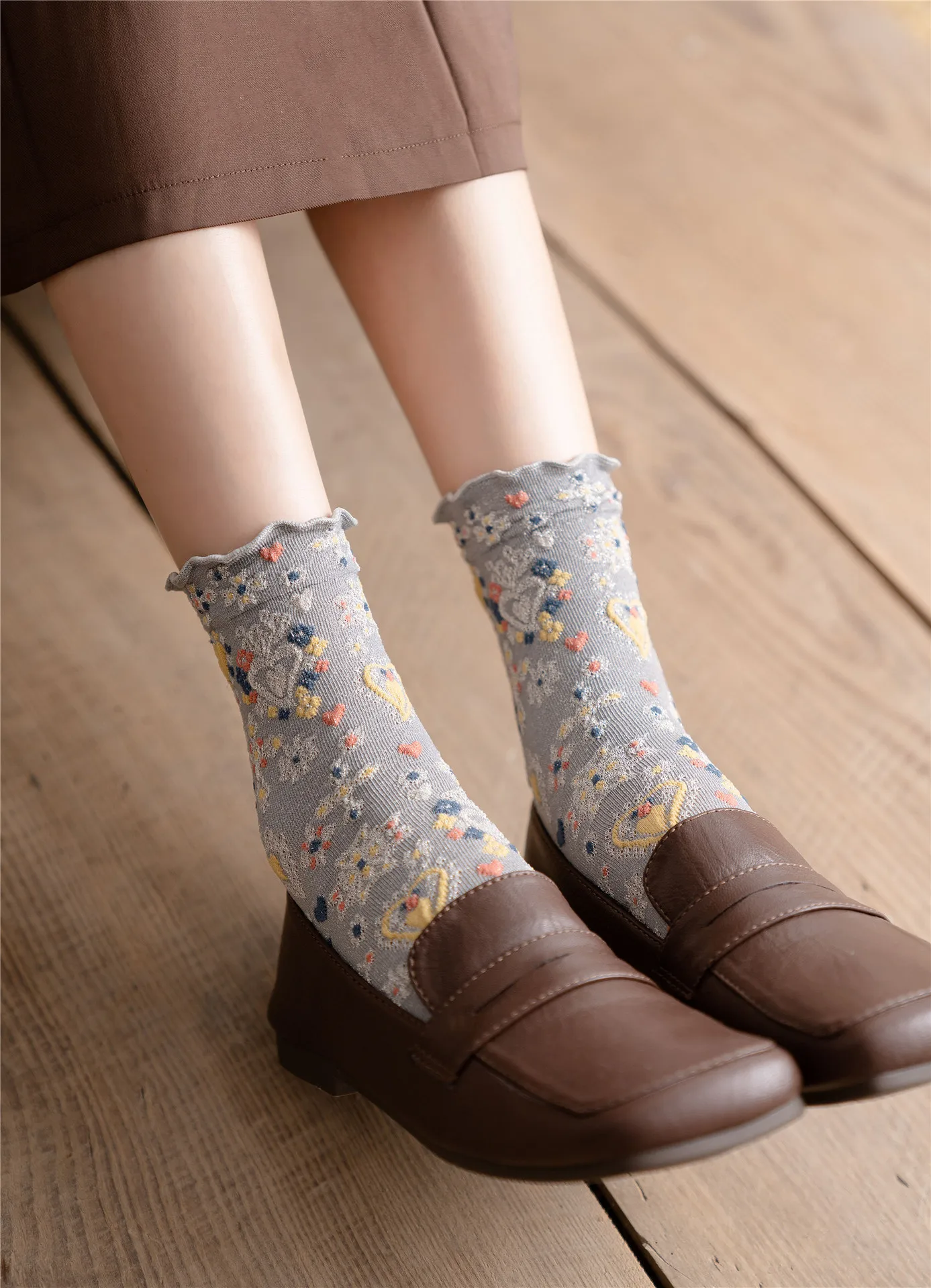Description Picture 6 of itemHarajuku Retro Women Socks Japanese Style Kawaii Cute Ruffle Socks Women Ethnic Style Embroidery Vintage Fashion Long Socks Sox