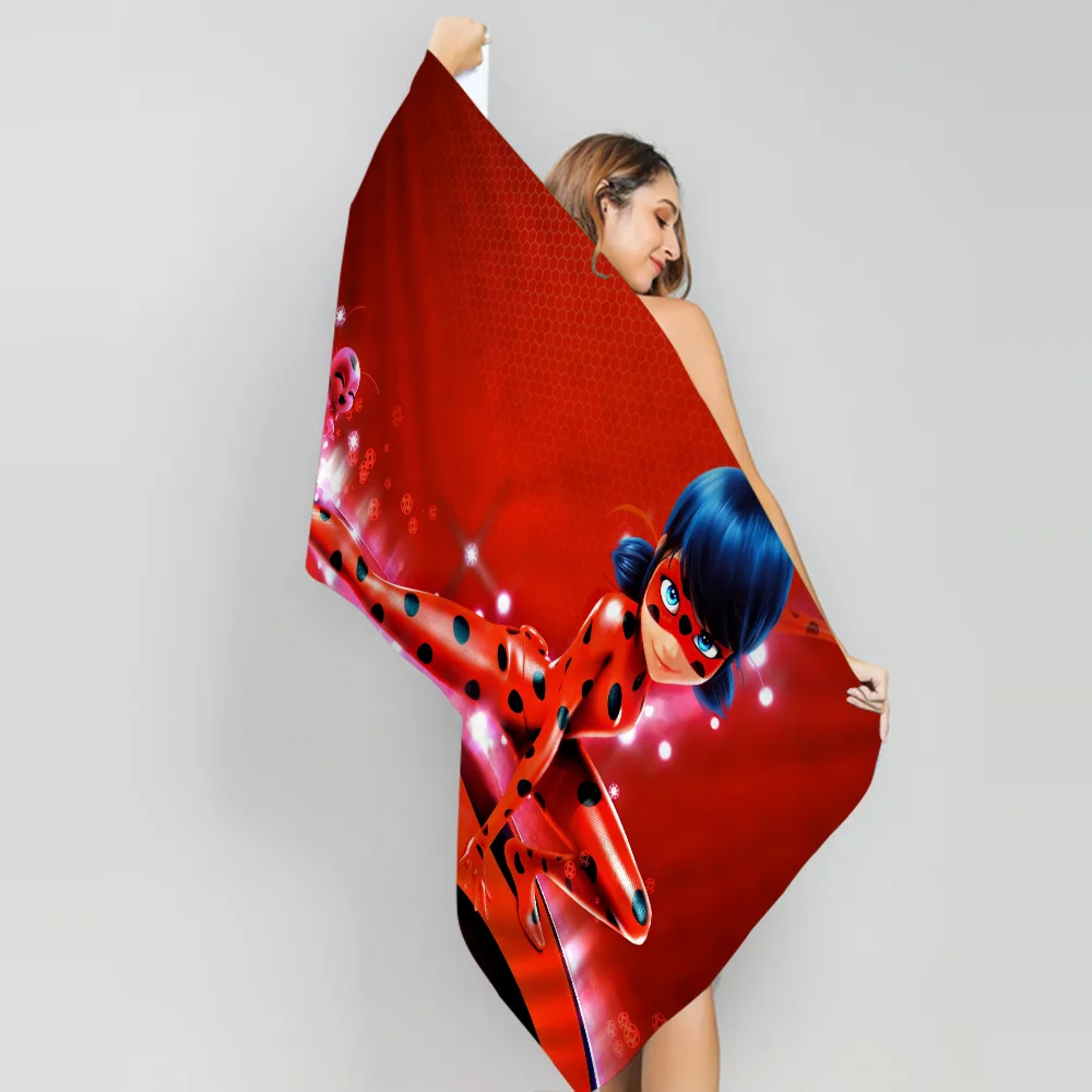 L-Ladybugs Beach Towels Shower Towel Sauna Travel Spa Microfiber Quick Dry Gym Accessories Cute Room Decor 5