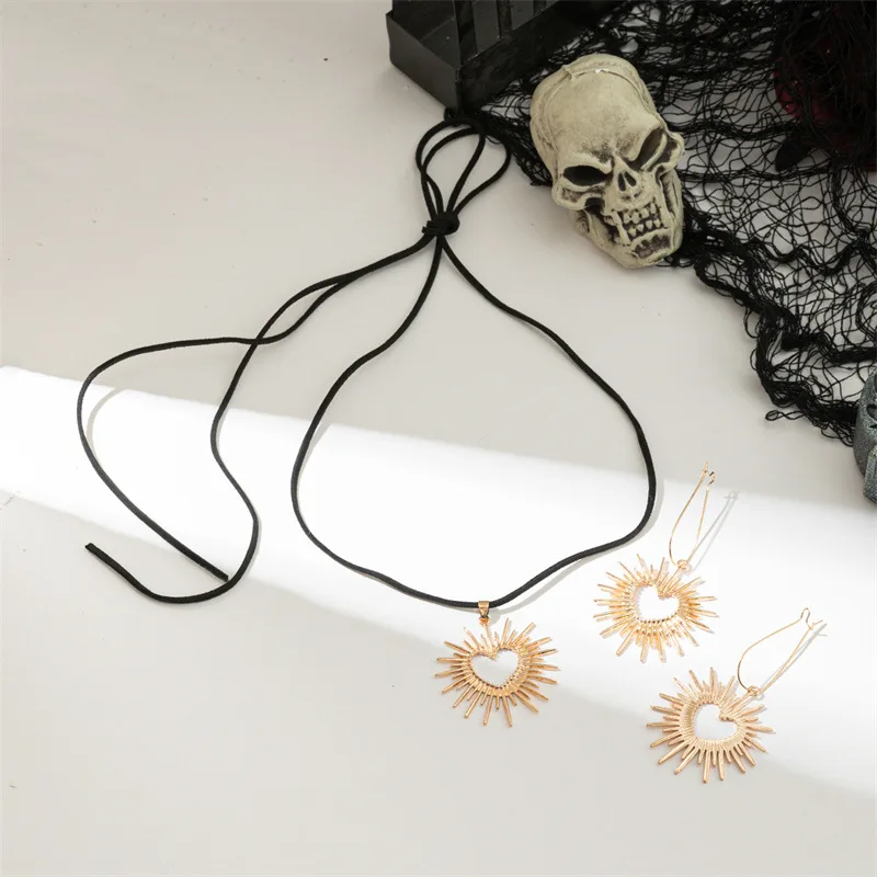 Black Velvet Heart Choker Necklace  Earrings  For Women Sexy Punk  Heart Chockers Collar Retro Neck Jewelry Gift