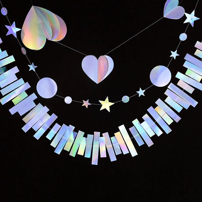 Рисунок 6 - Лазерная Серебряная Бумажная гирлянда