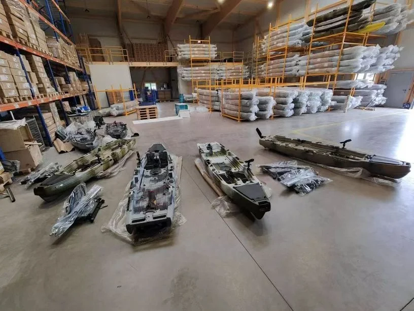 공장 직판 11피트 패션 디자인 싱글 페달 드라이브 해상용 핸즈프리 프로펠러 페달 낚시 카약