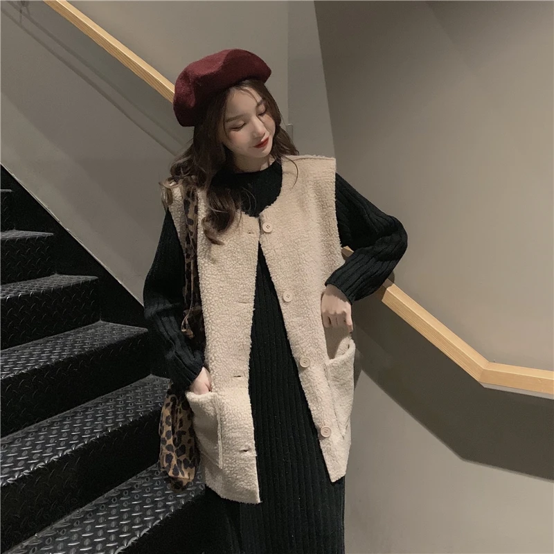 

2022 New Autumn Ma Jia Girl Korean Vintage And Versatile Lamb Wool Coat Sleeveless Vest Free Shipping