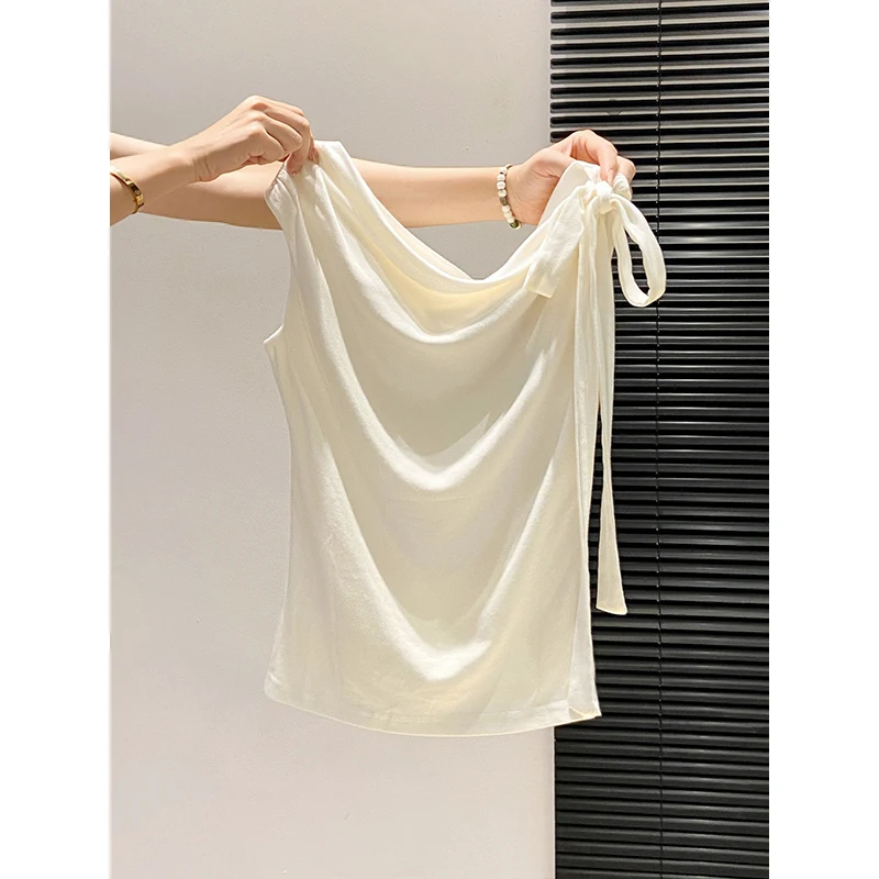 Women's Lace-up Sleeveless Vest, New Design for the Summer of 2026, Featuring a Niche and Warm-fitting Top