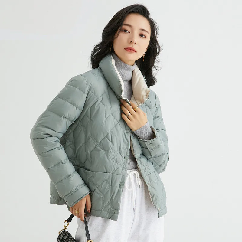

2022 Autumn Winter Women Down Jacket Warm Loose Single Breasted Light White Duck Down Coat Ladies Slim Stand Collar Short Parkas