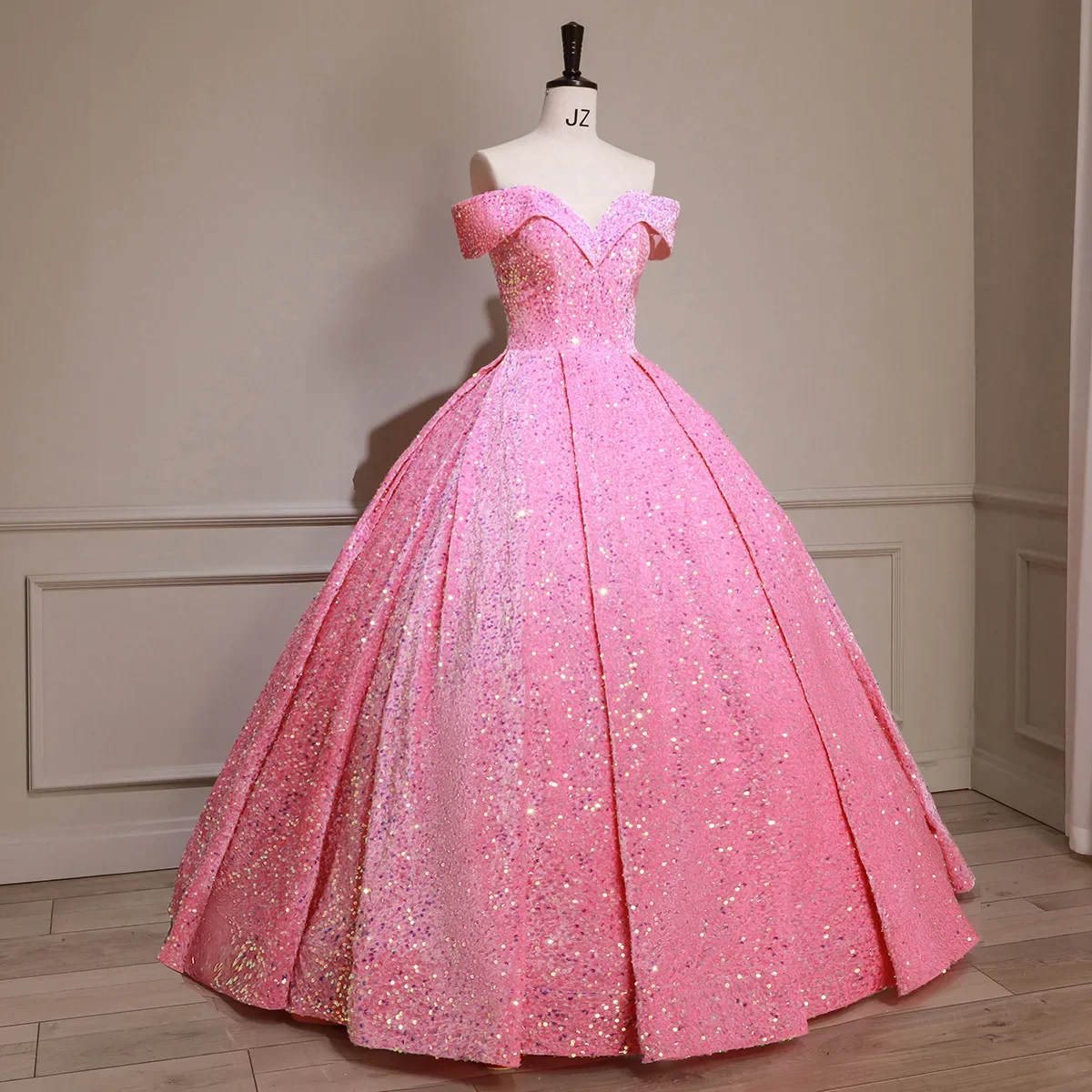 Bomaris Off-Shoulder Ball Gown Quinceanera Dresses Vestidos De 15 Anos Sparkly Sequined Princess Birthday Party Customized Quinceanera Dresses