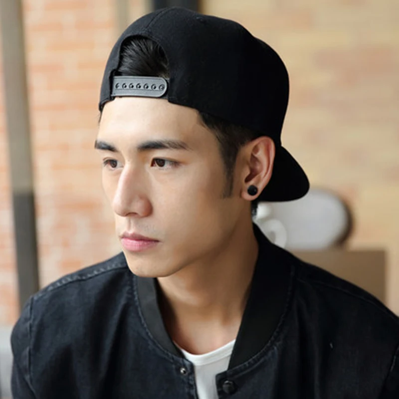 Hip Hop Style Flat Brim Sun Caps Male Baseball Hat Solid Color Summer Men‘s and Women‘s Outdoor Cycling Caps Sunproof Sport Caps 2