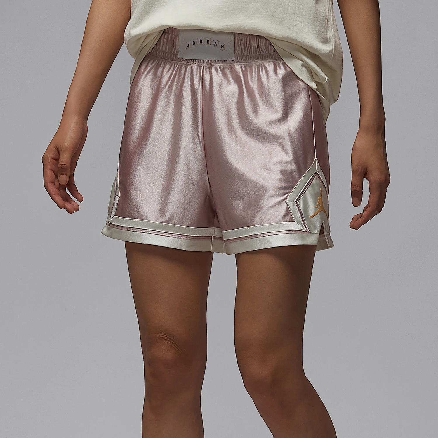 Nike Genuine JORDAN Short de sport respirant en tricot brillant pour femme II0488-667 1 Nike Genuine JORDAN Short de sport respirant en tricot brillant pour femme II0488-667 1