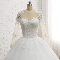 Customized White Ball Gown Wedding Dresses Long Sleeves Appliques Court Train Bridal Gowns Formal robe de mariée 2