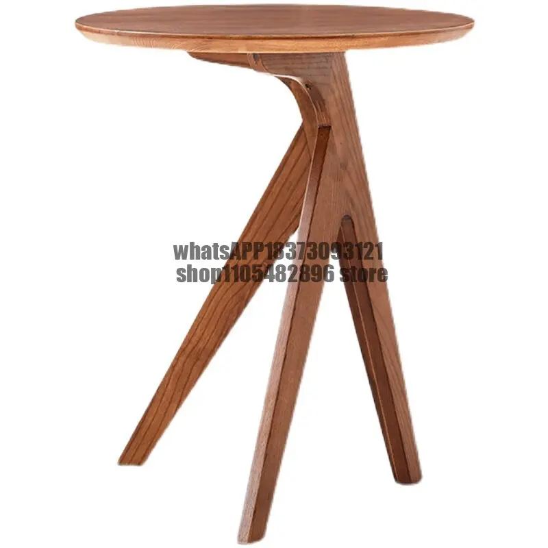 Petite table d'appoint nordique en bois massif, table ronde pour salon, canapé, petit appartement, table d'angle créative au chevet, balcon