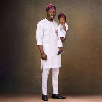 Alternative view of Deji Short Sleeve Dashiki Outfit