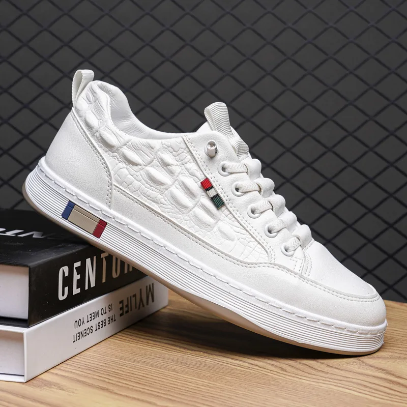 Рисунок 3 - Мужские крокодиловые кроссовки