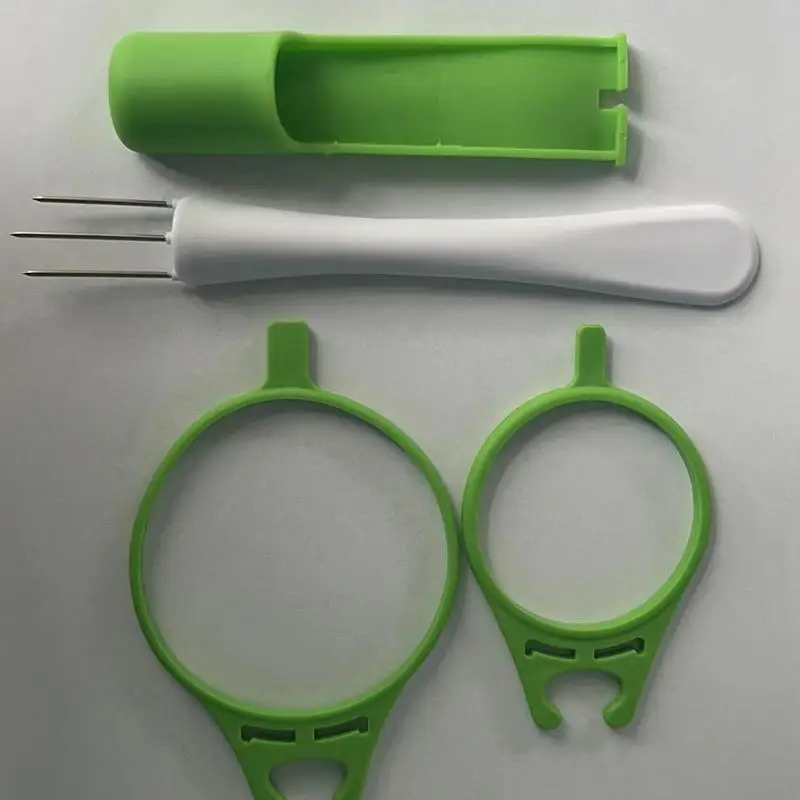 Pickle Jar Fork Pickle Picker Olive Pepper Food Grabber Unique Kitchen Gadgets Pickle Fork with Long Handle for Kitchen Gadgets