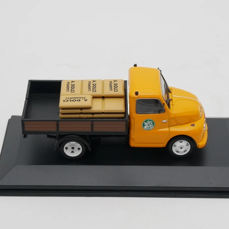 Ixo 1:43 Fiat 615 Camioncino A.Dolcl 1952 Diecas Car Model Metal