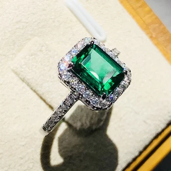 Square Green CZ Women’s Ring – Elegant Luxury Jewelry Gift