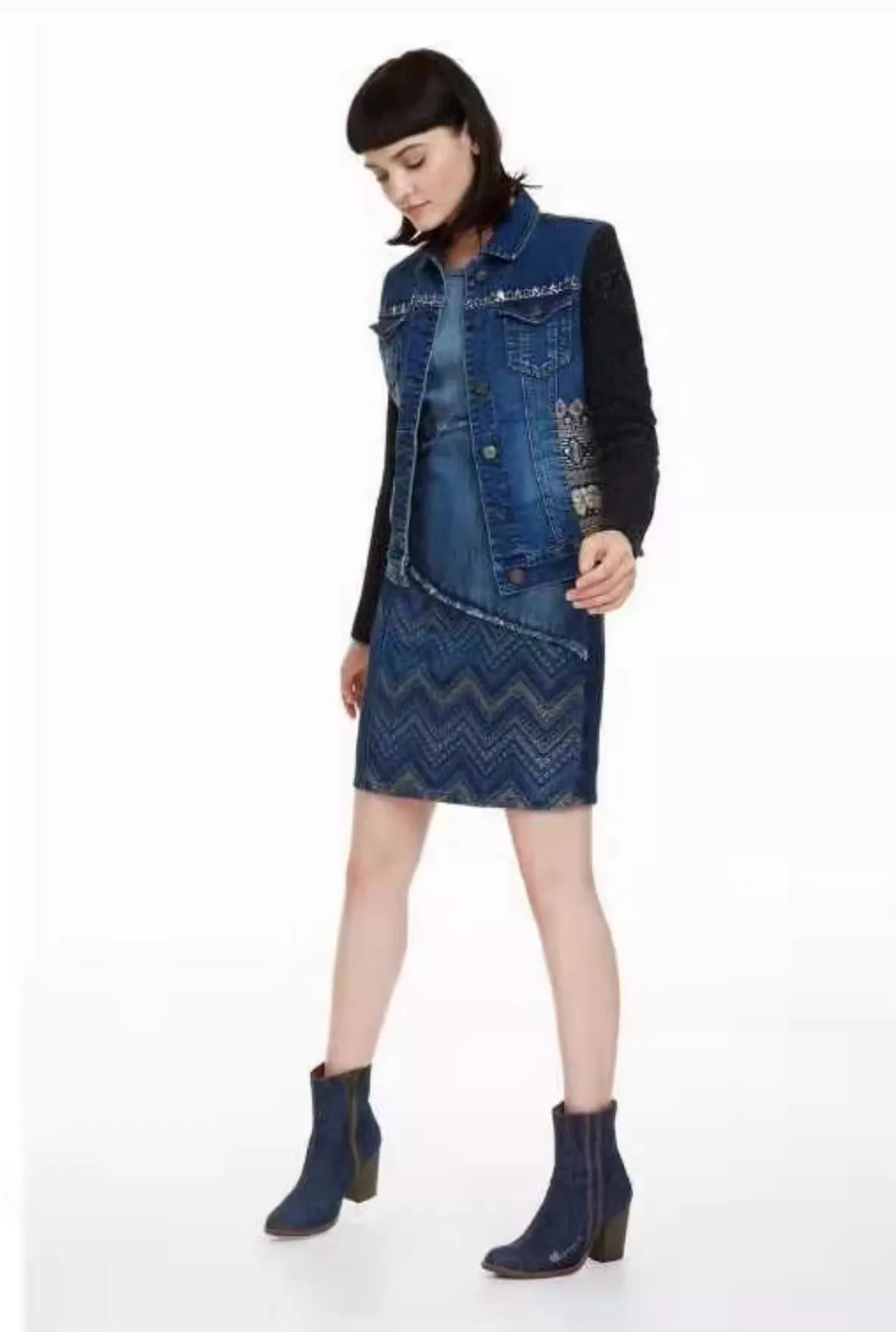 

Spanish embroidered denim stitching jacket jacket with wool sleeves Heavy
