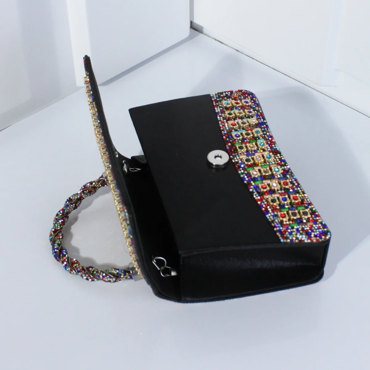 Neue Kristall Griff Kupplung Geldbörse Luxus Designer Weibliche Strass Taschen Farbige Diamant Einkaufstasche Kette Abendkleid Handtasche – Detail 9