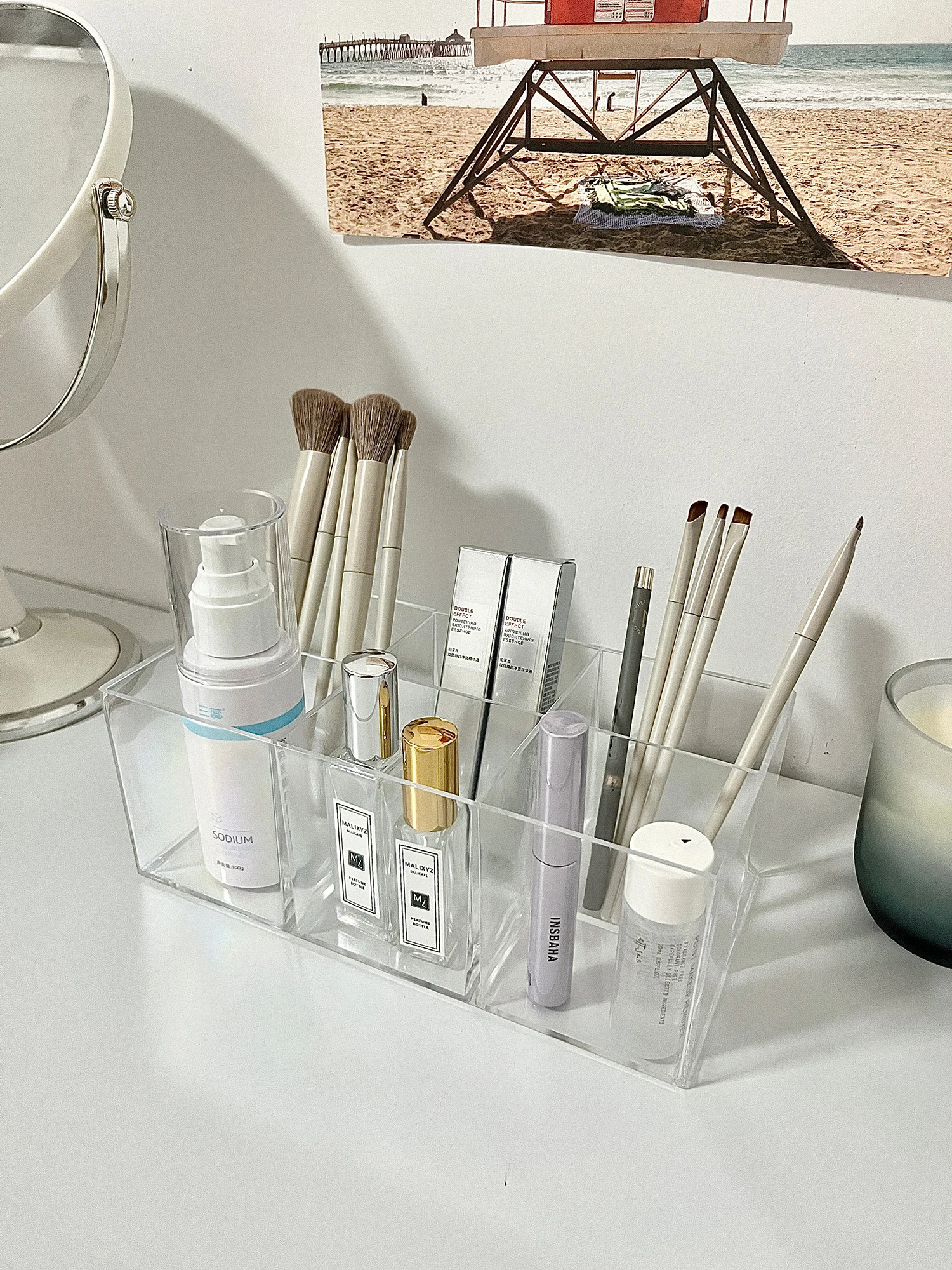 Description Picture 3 of itemClear Makeup Brush Organizer, Acrylic Cosmetic Brushes Storage Holder with 6 Slots, Pencil Pen Holder for Desk