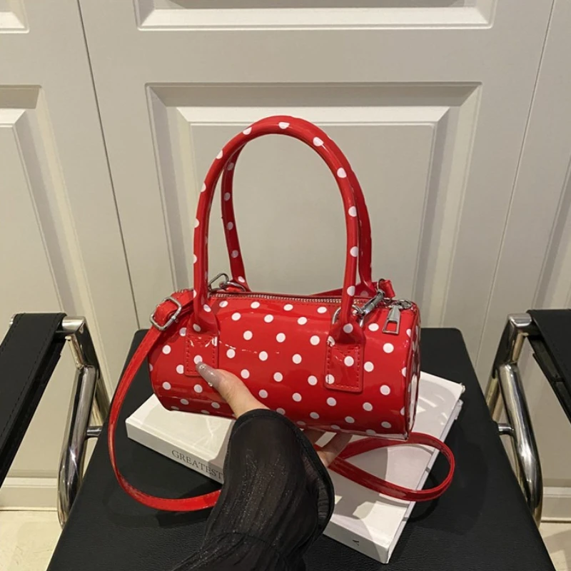 Mini Borsa Retrò a Pois con Tracolla Staccabile in Pelle Verniciata Lucida, Versatile Borsa a Cilindro da Spalla, Borsa a Tracolla da Donna - immagine 4