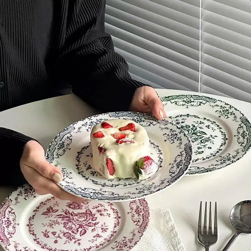 Creative Retro Nordic Flower Pattern Round Ceramic Dinner Plate Shallow Plate Elegant Light Luxury Dinner Kitchen