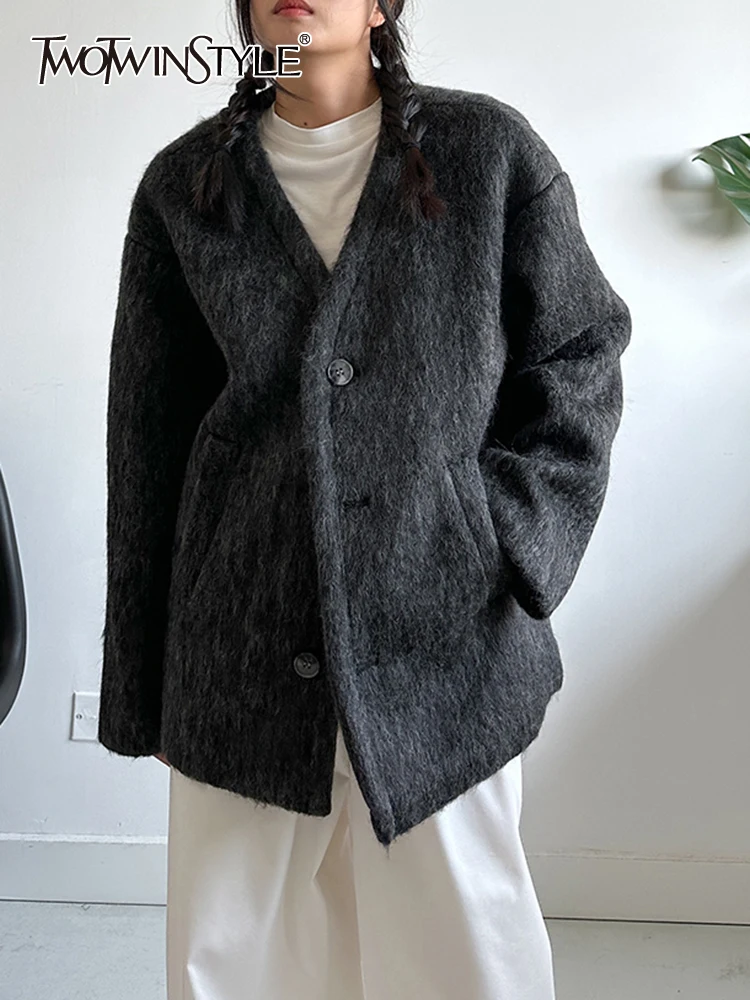 

TWOTWINSTYLE Solid Patchwork Pocket Coat For Women V Neck Long Sleeve Spliced Single Breasted Loose Casual Coats Female Style