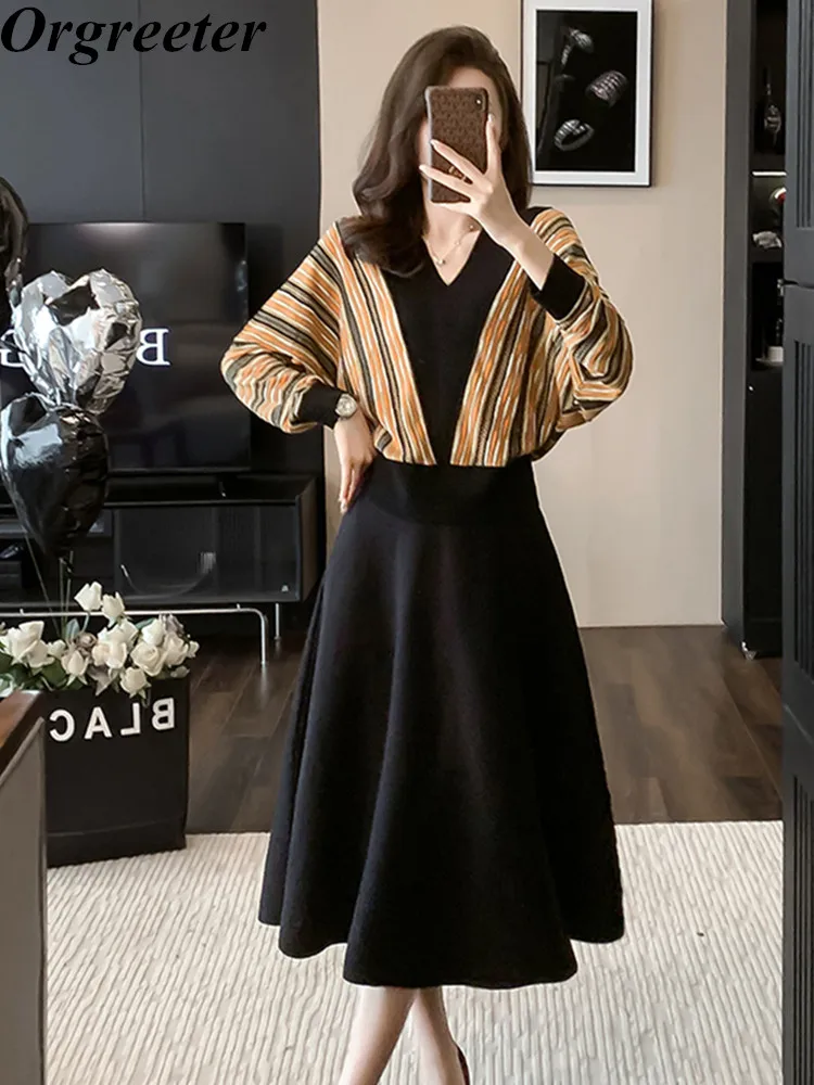 

Fall Winter Warm Knitted Two Piece Sets Women Casual Striped V-neck Batwing Sweater +Long Skirt Sets Elegant Skirt Suits