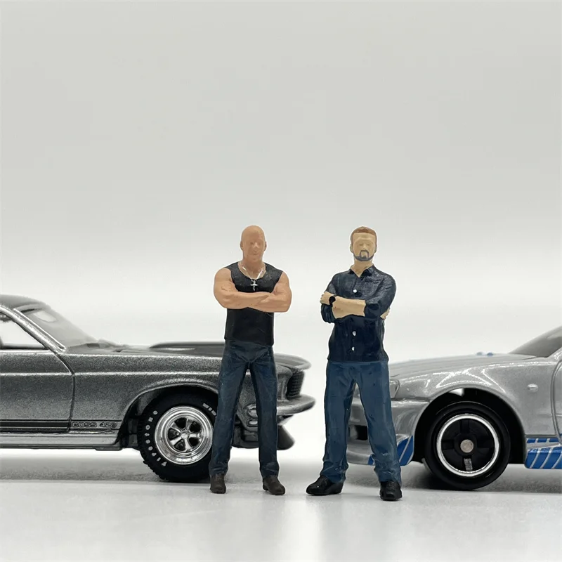 1/64 Scale Model Fast and Furious Dominic and Brian Figures