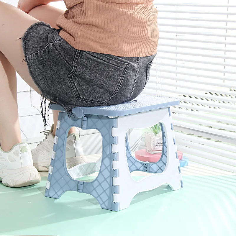 Portable Plastic Folding Stool for Adult and Children, Mini Low Stool, Outdoor Fishing Bench, Small Chair