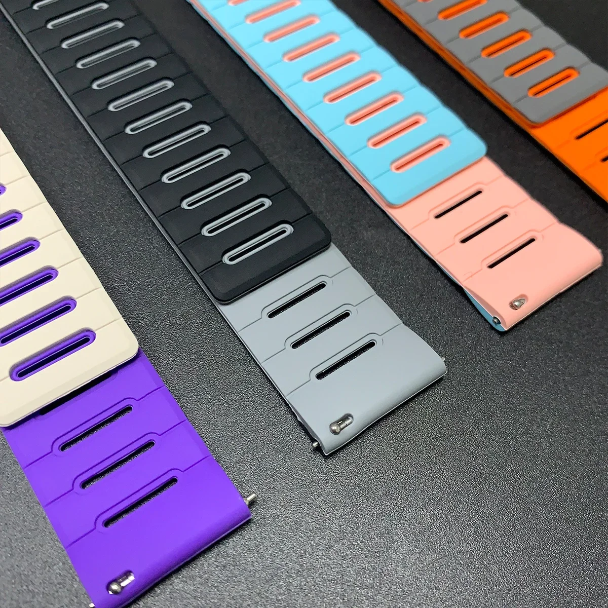Universal Magnetic Loop Band - 20mm/22mm Silicone Strap