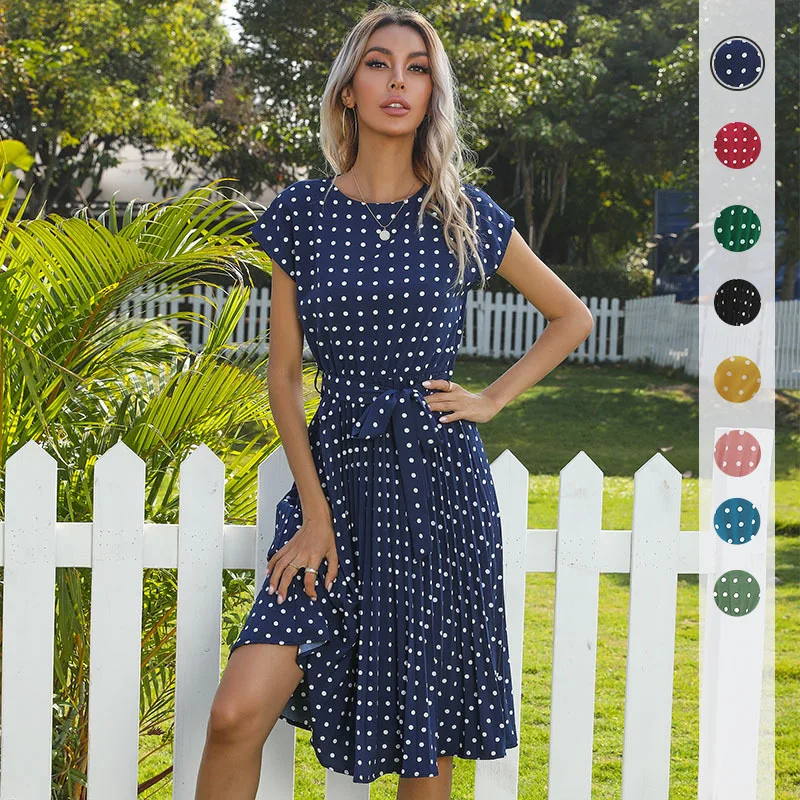 

Hot Summer Explosions In Long Skirts, Short Sleeves and Polka-dot Pleated Dresses.