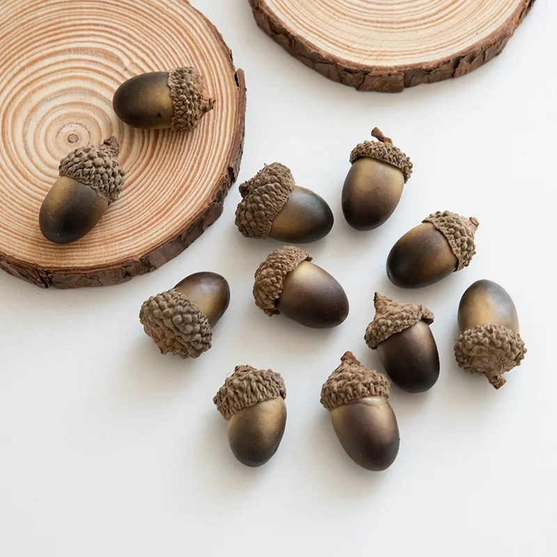 

Simulate and Upgrade Big Acorn Foam Pine DIY Christmas Tree Vine Circle Grass Strip Decoration Cuttings